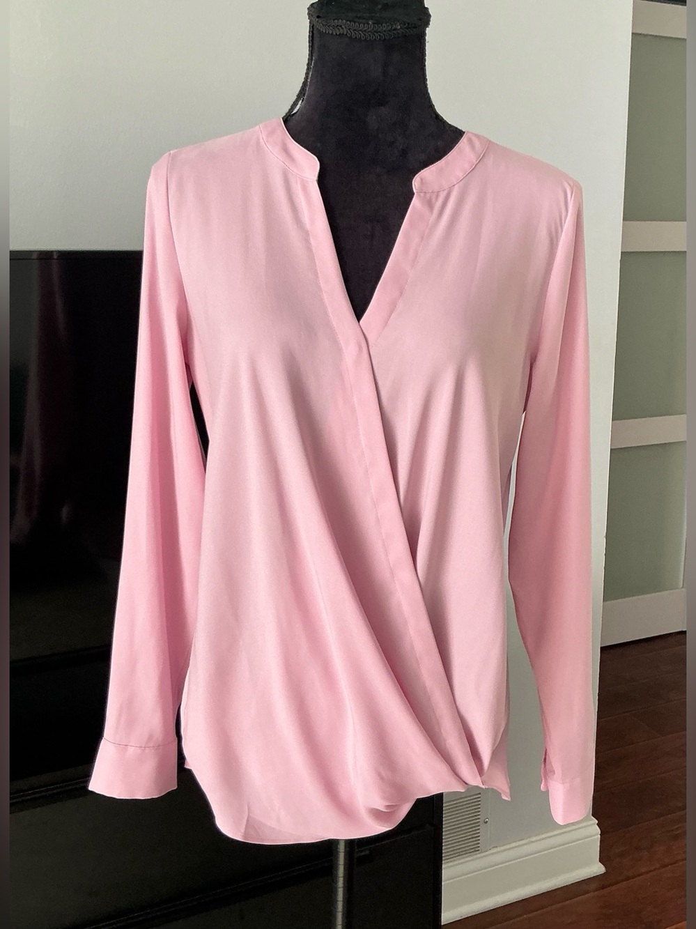 ELEGANT Women's Wrap Front Long-Sleeve Top🌷
